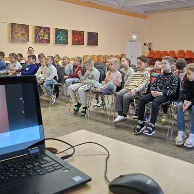 Eesti kirjanduse päev Kohtal-Järve Iidla Põhikoolis