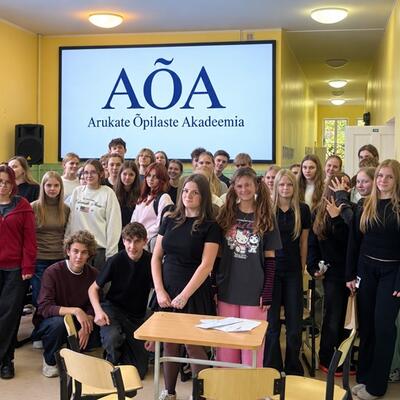 Iidla Põhikooli õpilased alustasid Arukate Õpilaste Akadeemia turniiri