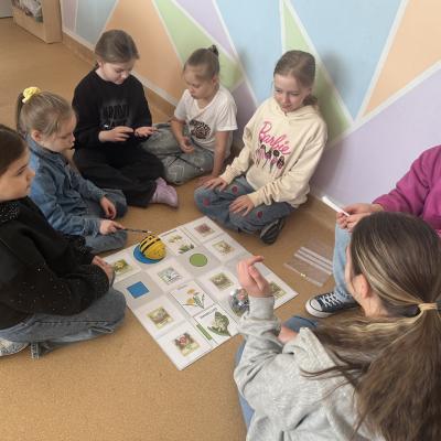 2.f ja 4.f klassi õpilaste LAK-õpe robootikatund